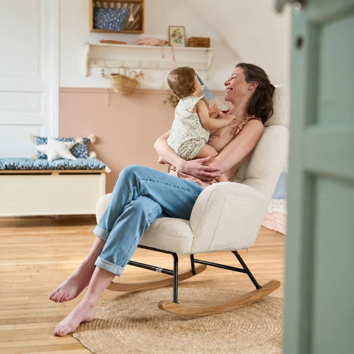 PLUMA – Ultra-Soft Nursing Rocking Chair Adjustable Headrest & Side Pockets